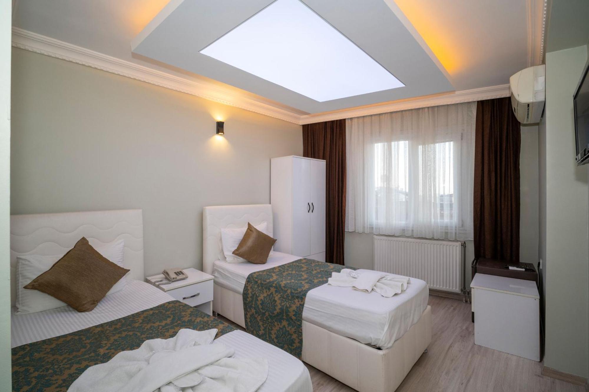 Hotel Simper Istanbul Exterior photo