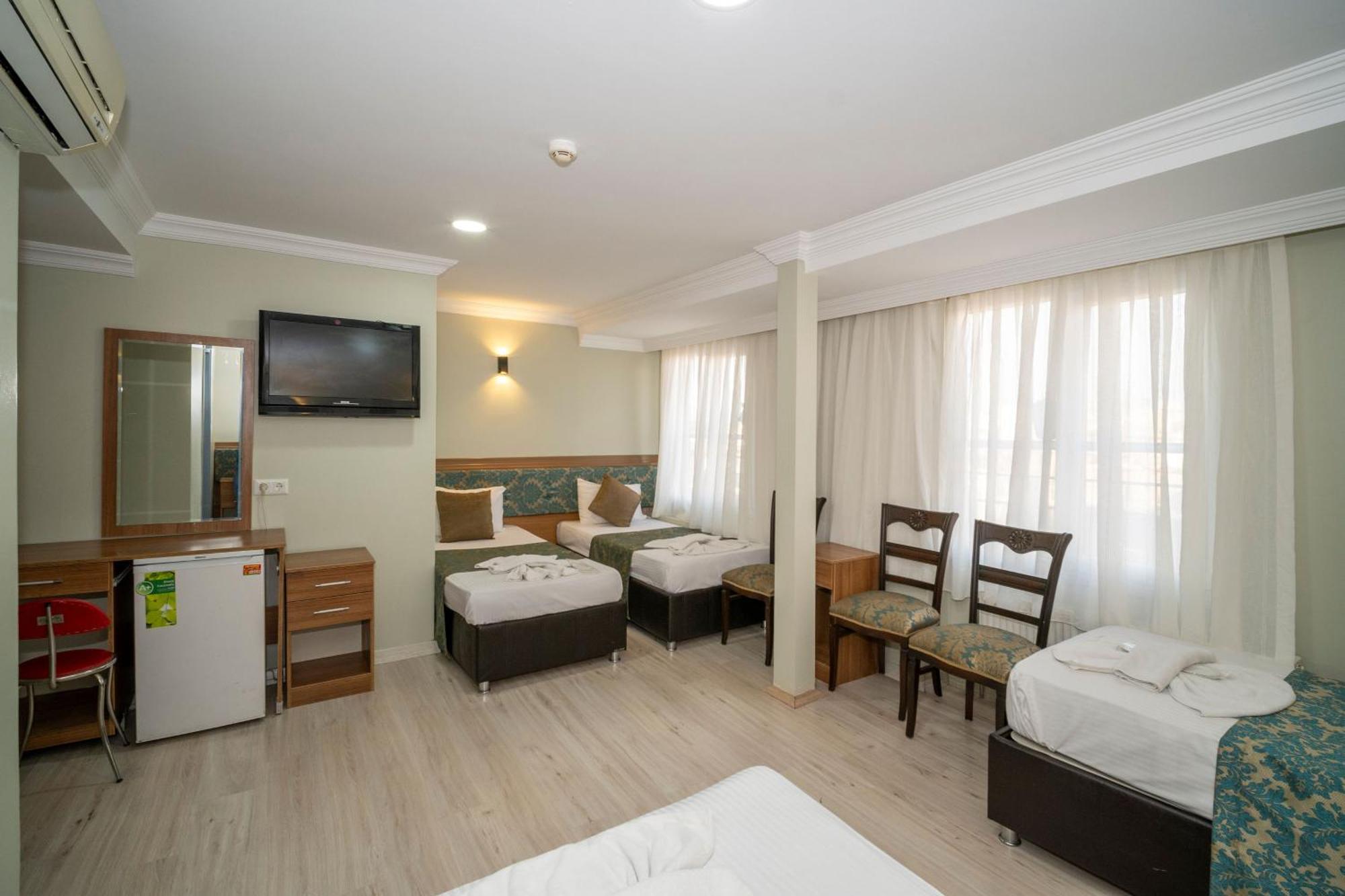 Hotel Simper Istanbul Exterior photo