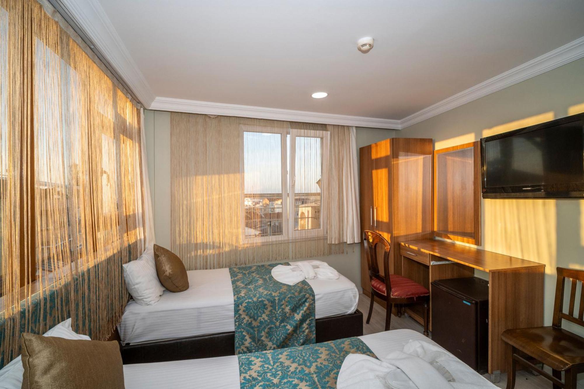 Hotel Simper Istanbul Exterior photo