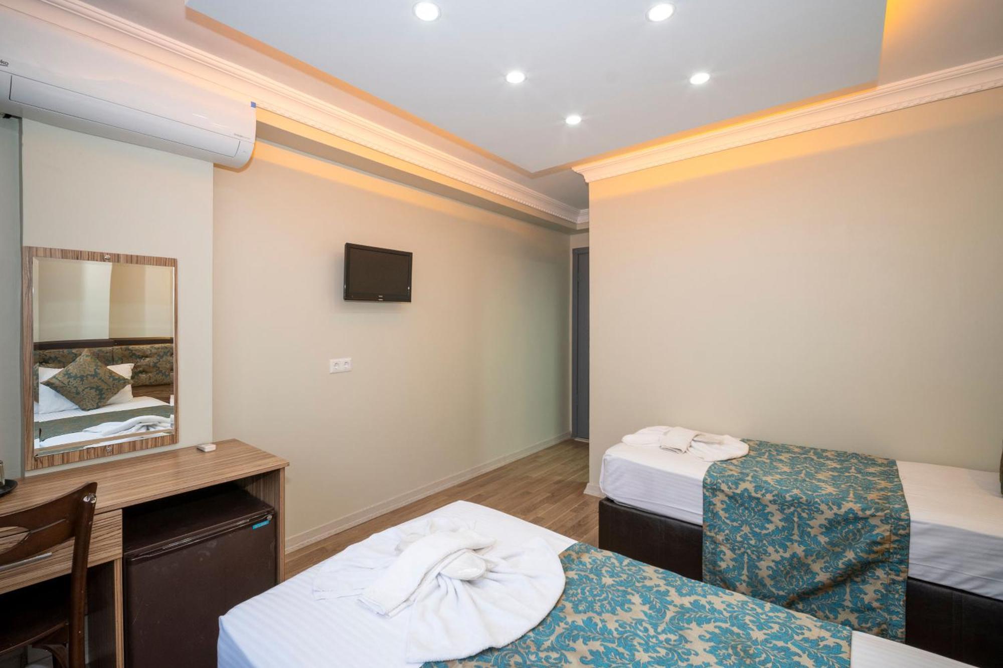 Hotel Simper Istanbul Exterior photo
