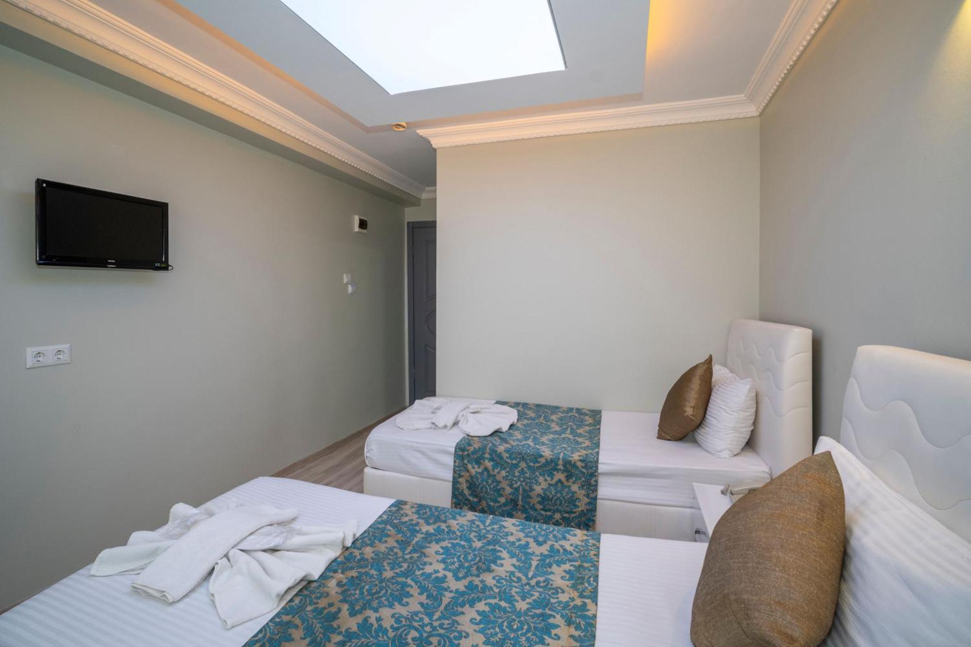 Hotel Simper Istanbul Exterior photo