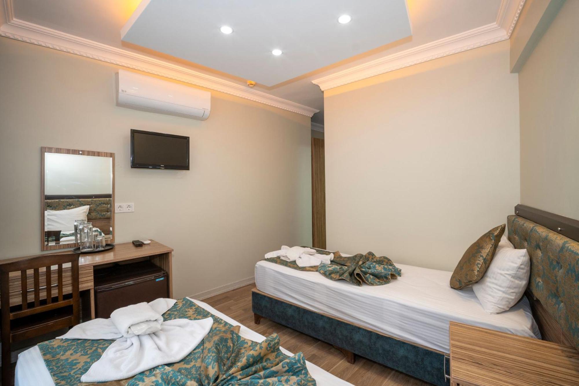 Hotel Simper Istanbul Exterior photo