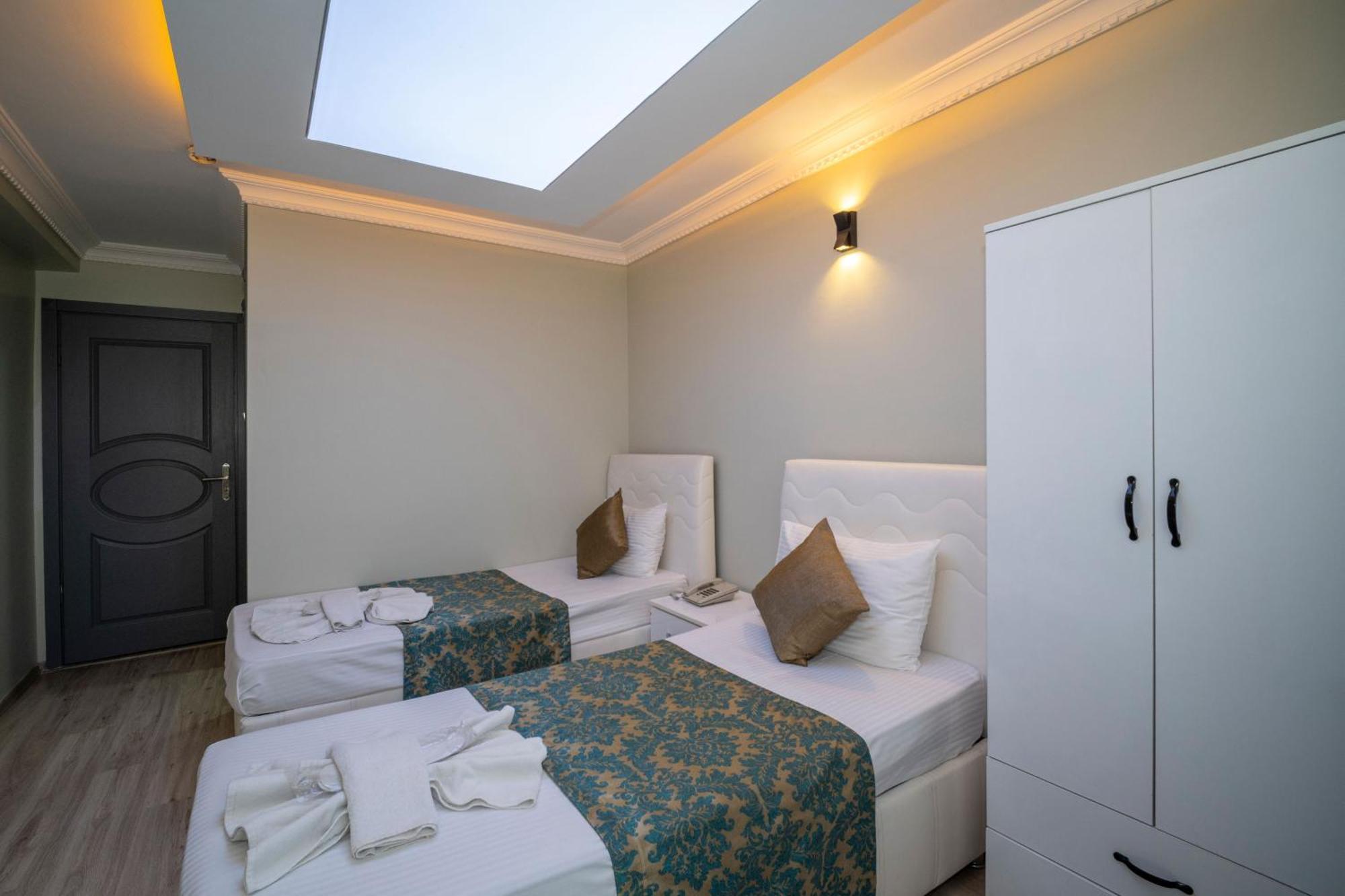 Hotel Simper Istanbul Exterior photo