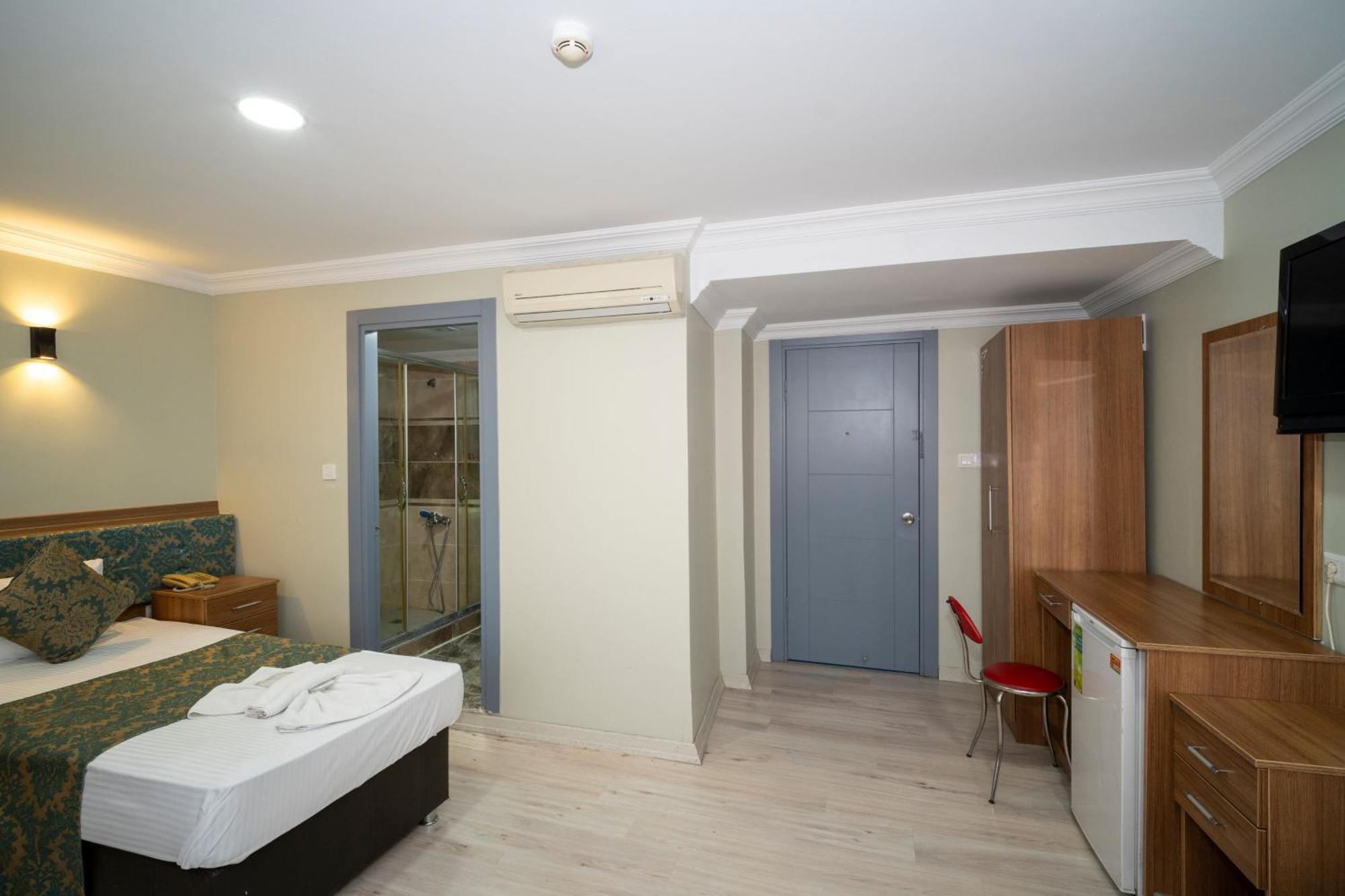 Hotel Simper Istanbul Exterior photo