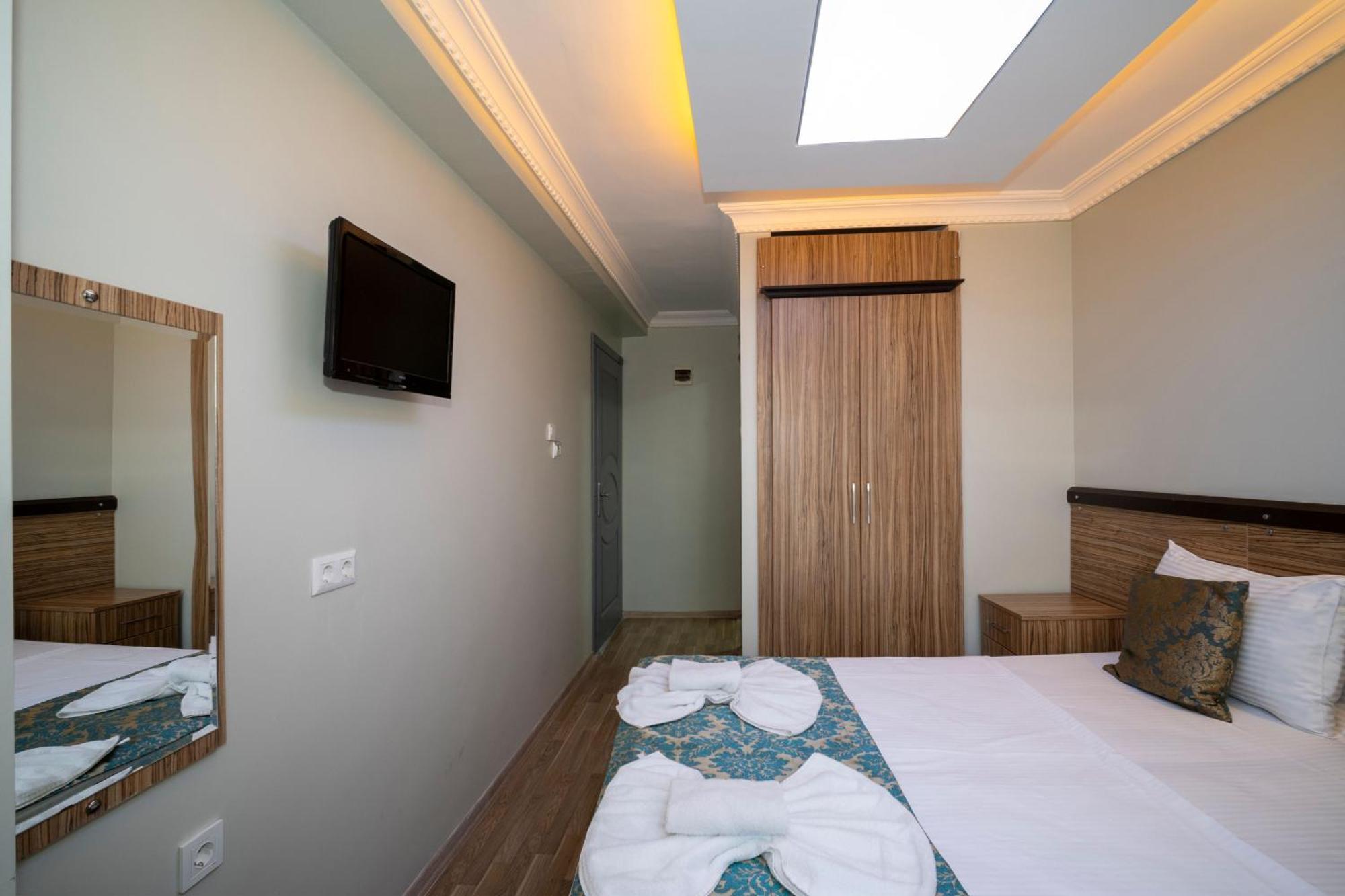 Hotel Simper Istanbul Exterior photo
