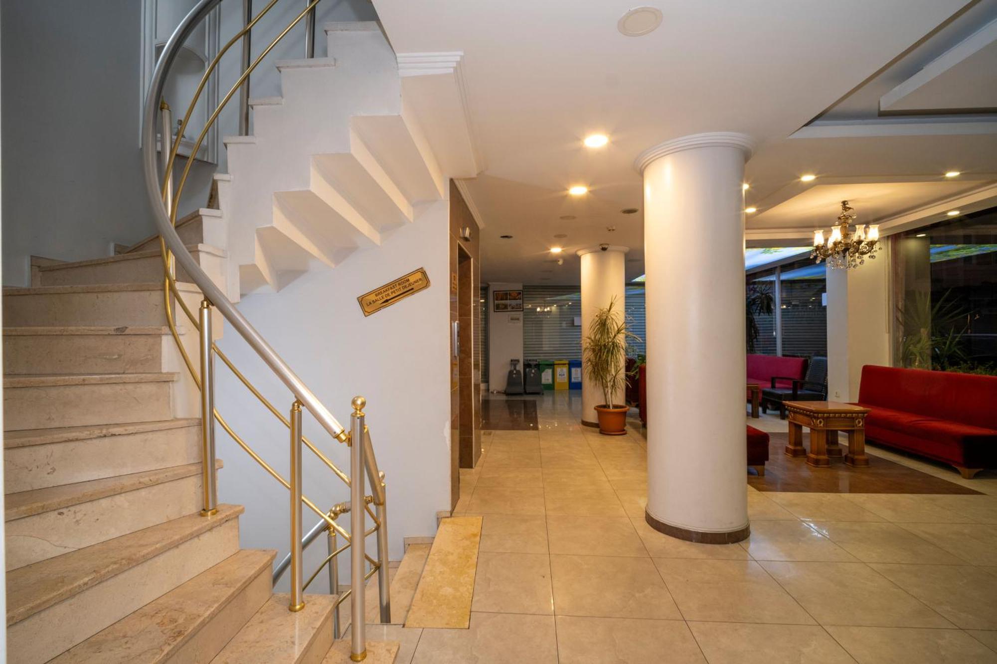 Hotel Simper Istanbul Exterior photo